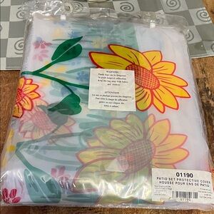 Vintage Floral Patio Set Protective Cover